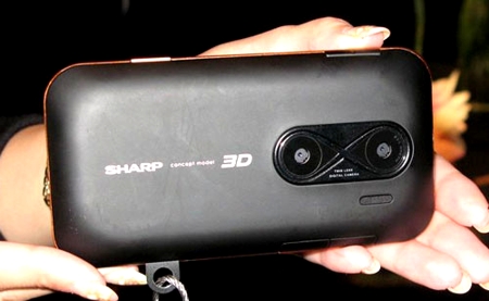 3D смартфон от Sharp