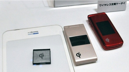 мобильные телефоны, использующие технологию беспроводной зарядки от NN DoCoMo