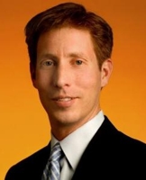 David Fischer - вице-президент по рекламе и глобальным операциям