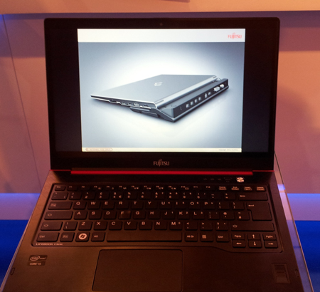 ультрабук Fujitsu LifeBook U772