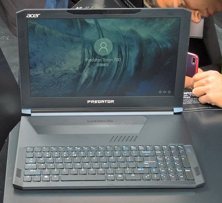 Игровой ноутбук Acer Predator Triton 700