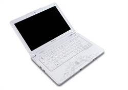 Lenovo IdeaPad Y330 Disney Limited Edition