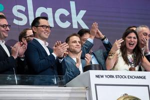 Salesforce может купить корпоративный мессенджер Slack