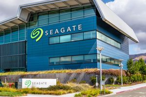 Рост рынка компьютеров не помог Seagate