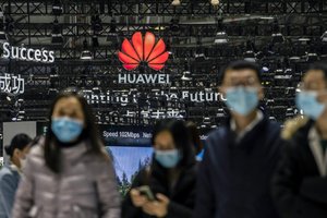 Huawei будет выпускать первоклассные продукты даже из ?третьесортных? компонентов