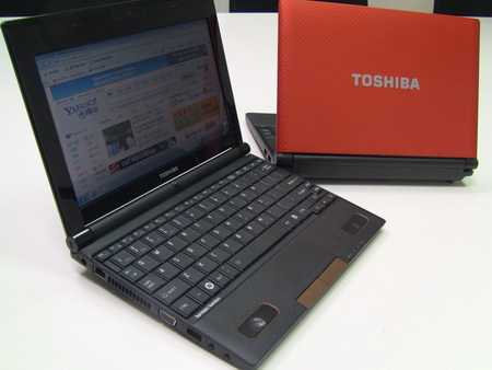 Нетбуки Toshiba NB520 и NB500