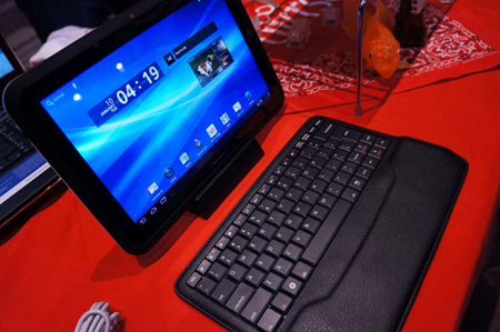 планшет Fujitsu Arrows Tab планшет Fujitsu Arrows Tab