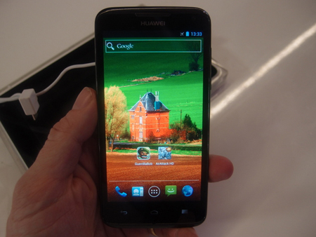 смартфон Huawei Ascend D Quad