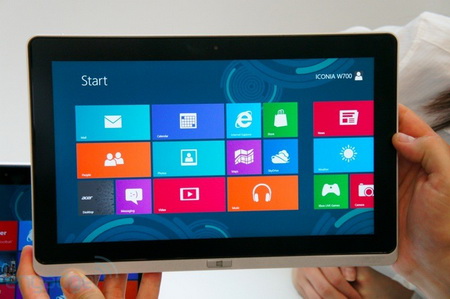 Планшет Acer Iconia W700