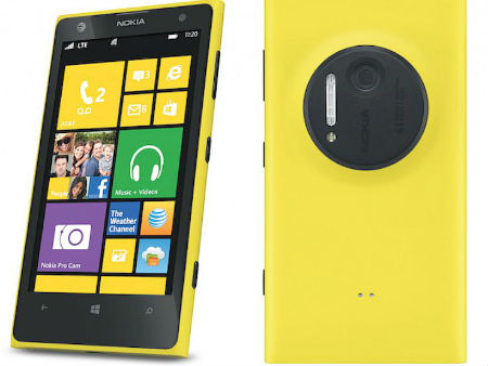 смартфон Nokia Lumia 1020