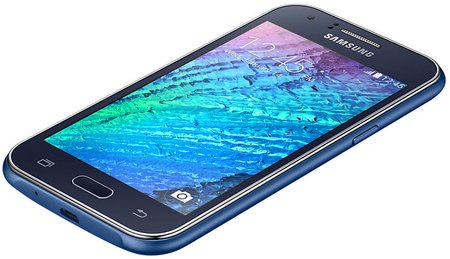 Смартфон Samsung Galaxy J1