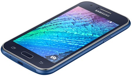 Смартфон Samsung Galaxy J1 Смартфон Samsung Galaxy J1