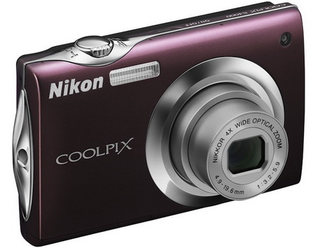 Камера Nikon Coolpix S4000